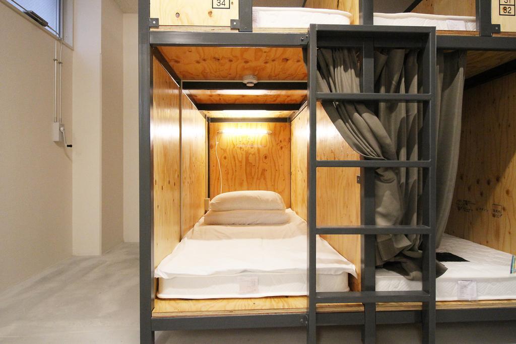 Airport Inn Naha Asahibashi Station Екстер'єр фото